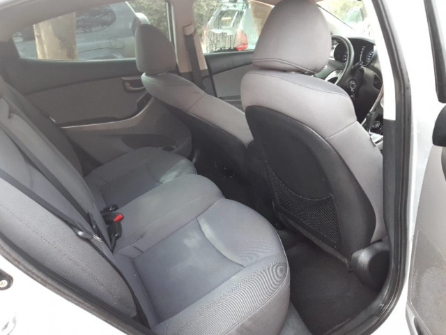 Hyundai Elantra, Voitures, Conakry