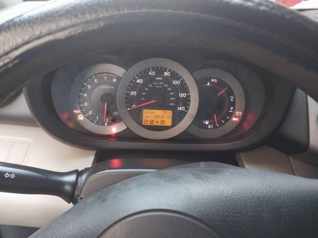 Toyota RAV4, Voitures, Conakry