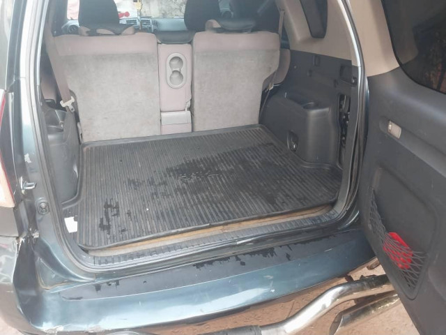 Toyota RAV4, Voitures, Conakry
