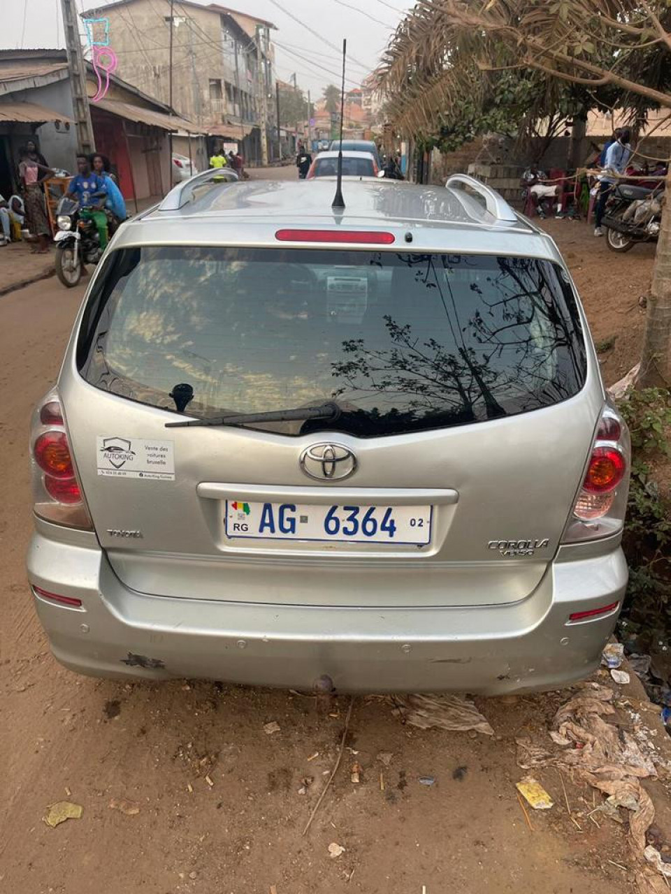 Toyota Corolla Verso, Voitures, Conakry