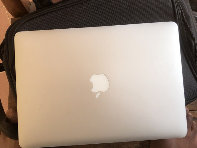 Apple MacBook Air, Ordinateurs - Moniteurs, Conakry