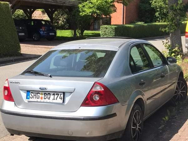 Ford Mondeo, Voitures, Conakry