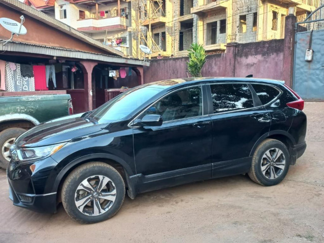 Honda CR-V, Voitures, Conakry