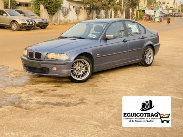 BMW Série 3, Voitures, Conakry