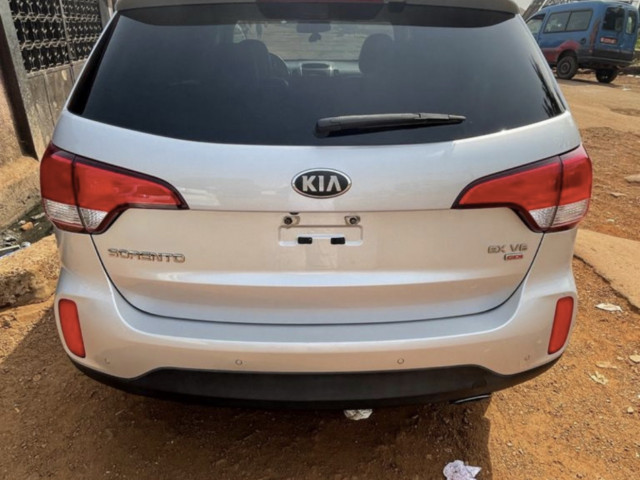 Kia Sorento, Voitures, Conakry