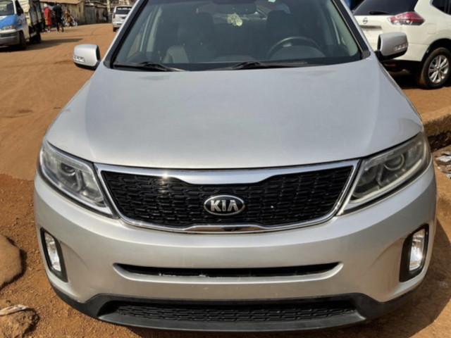 Kia Sorento, Voitures, Conakry