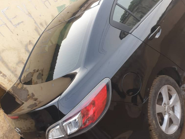 Mazda 3, Voitures, Conakry