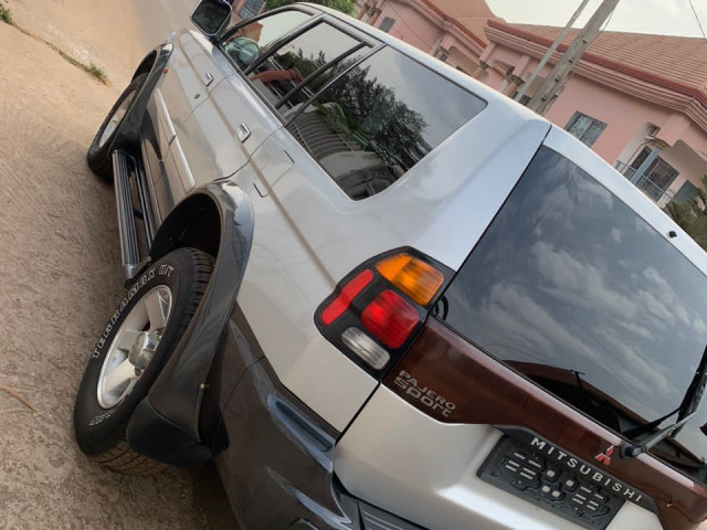 Mitsubishi pajero sortie port, Voitures, Conakry