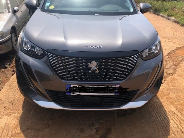 Peugeot 2008, Voitures, Conakry