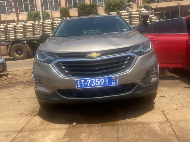 Chevrolet Equinox, Voitures, Conakry