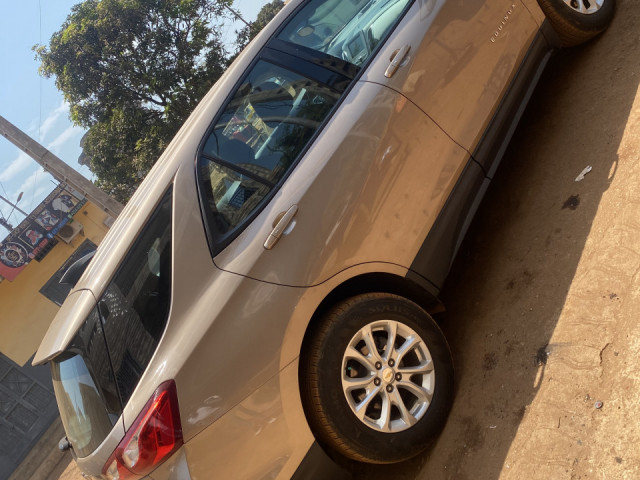 Chevrolet Equinox, Voitures, Conakry