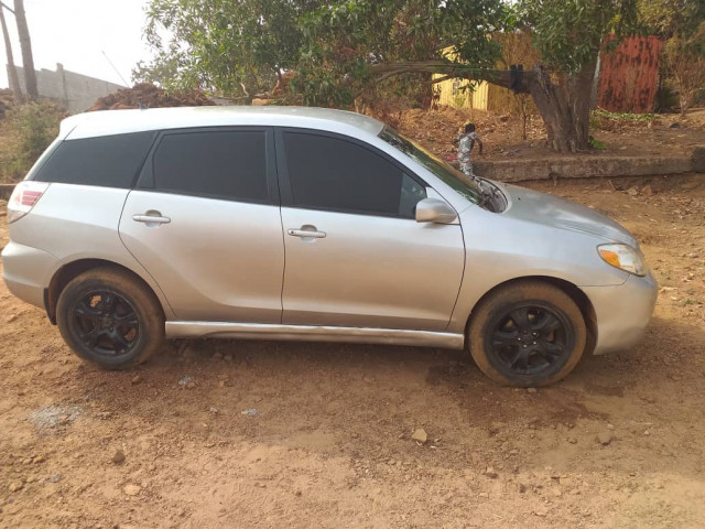 Toyota Matrix, Voitures, Conakry