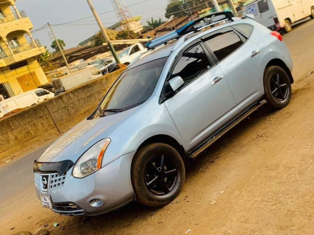 Nissan Rogue, Voitures, Conakry