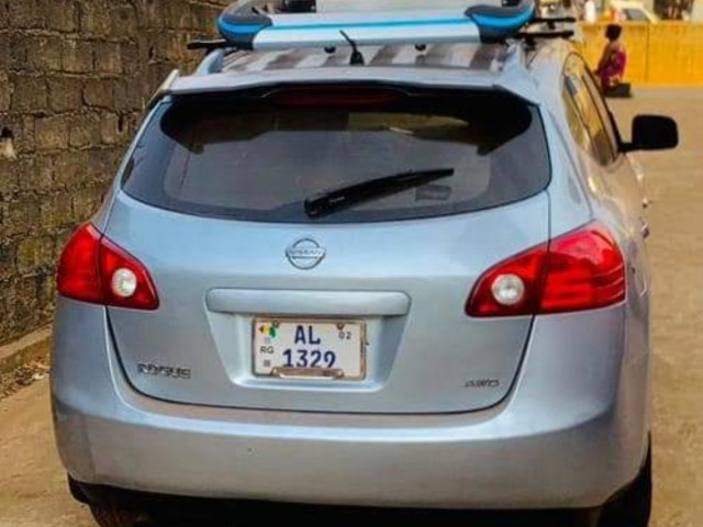 Nissan Rogue, Voitures, Conakry