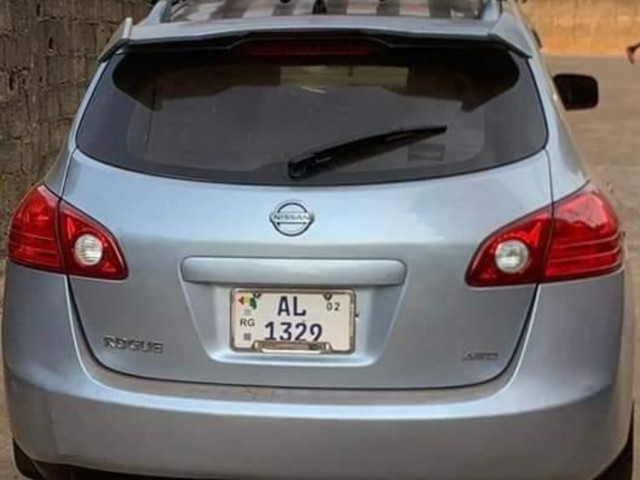 Nissan Rogue, Voitures, Conakry