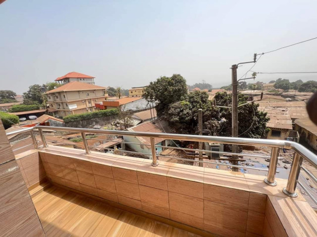 Différentes Appartements à Dabondi, Appartements, Conakry