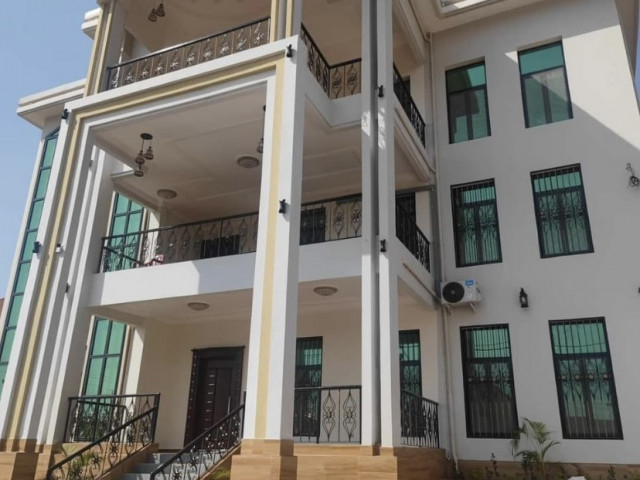 Maison à Lambanyi, Maisons, Conakry