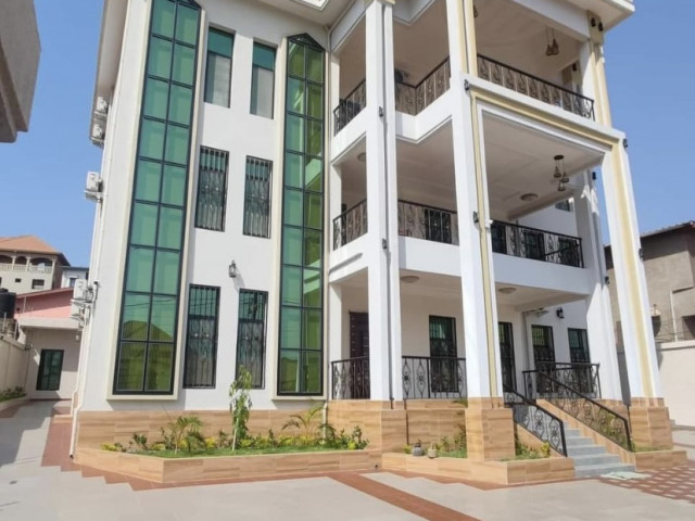 Maison à Lambanyi, Maisons, Conakry