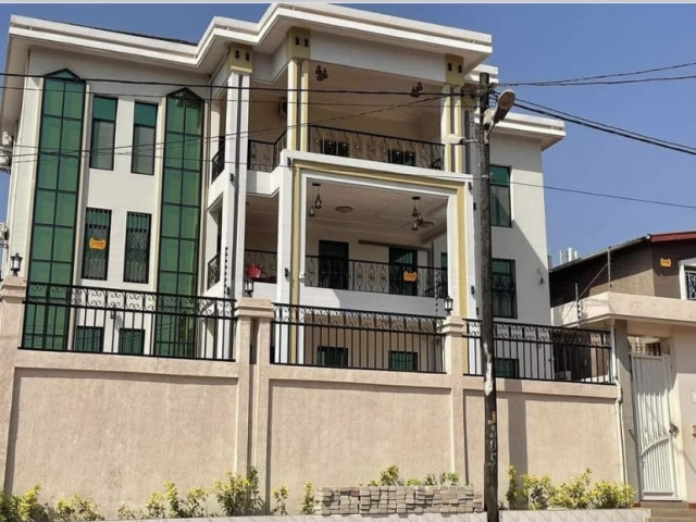 Maison à Lambanyi, Maisons, Conakry