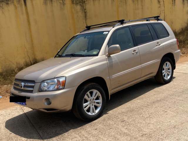 Toyota Highlander, Voitures, Conakry