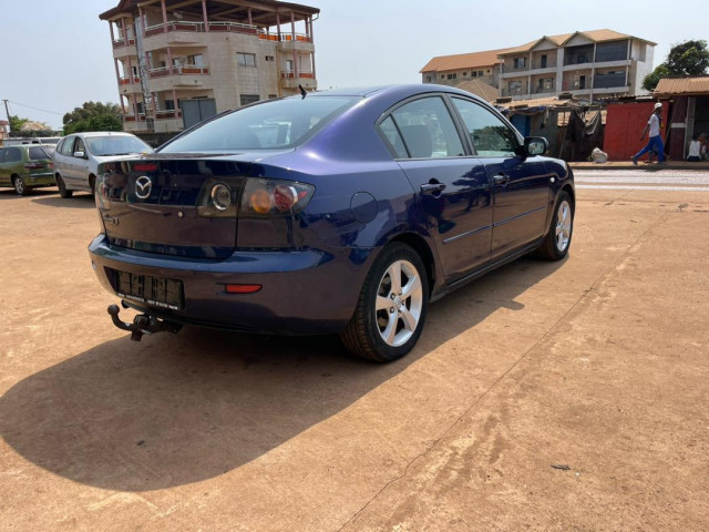 Mazda 3, Voitures, Conakry