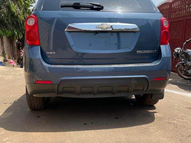 Chevrolet Equinox, Voitures, Conakry
