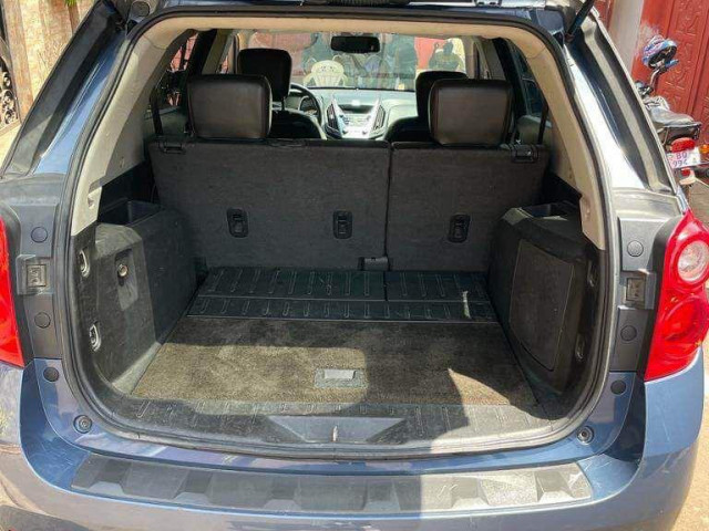 Chevrolet Equinox, Voitures, Conakry