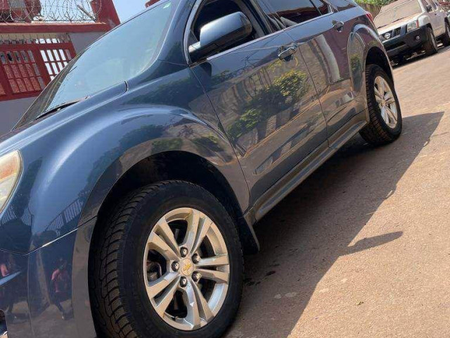 Chevrolet Equinox, Voitures, Conakry