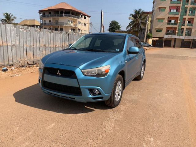 Mitsubishi RVR, Voitures, Conakry