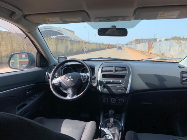 Mitsubishi RVR, Voitures, Conakry