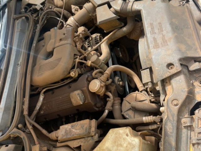 BMW Série 3, Voitures, Conakry