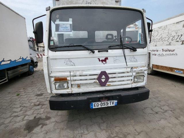 Renault Midliner S110, Camions - Autobus, Conakry
