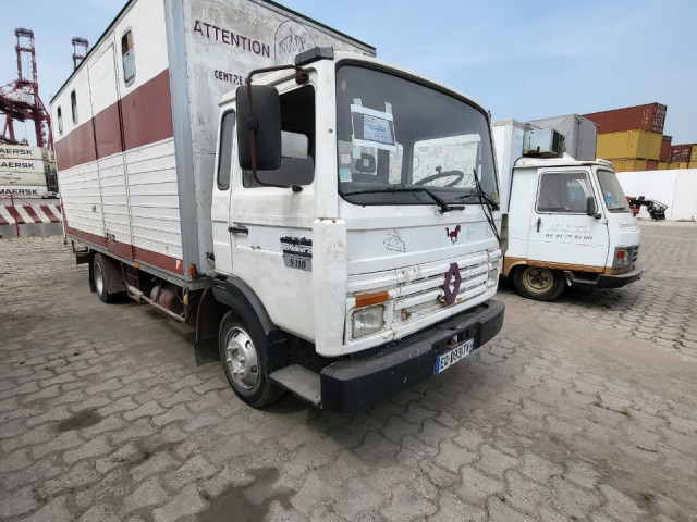 Renault Midliner S110, Camions - Autobus, Conakry