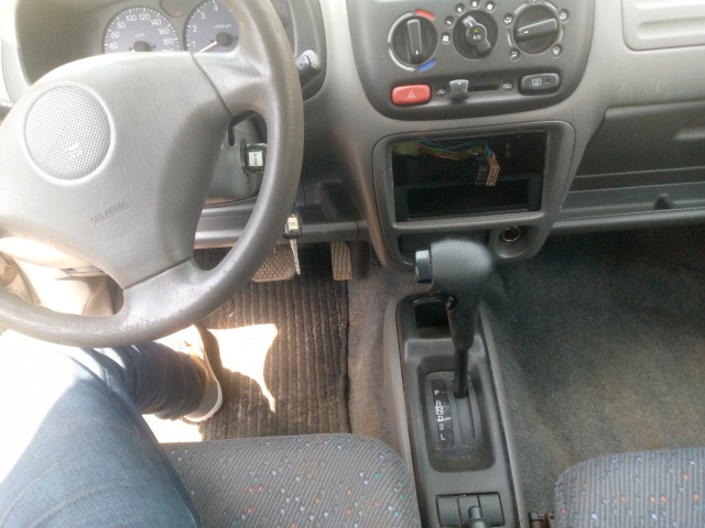 Suzuki Ignis, Voitures, Conakry