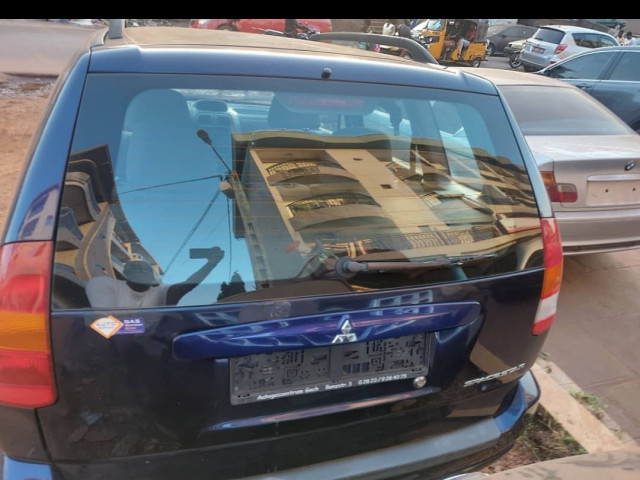 Mitsubishi Space Star, Voitures, Conakry