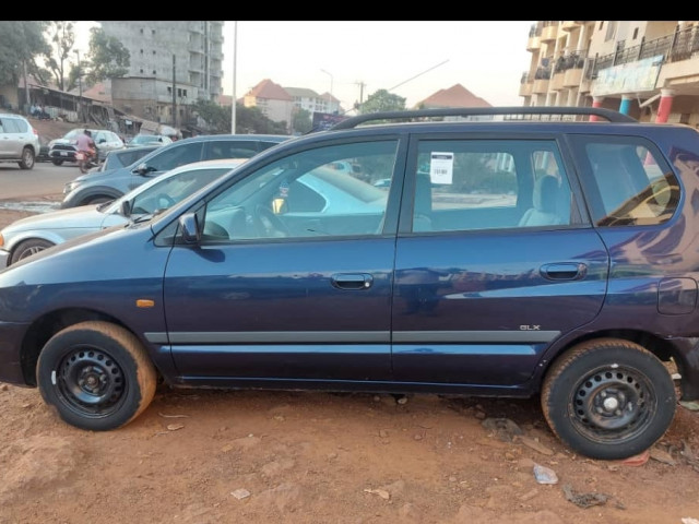 Mitsubishi Space Star, Voitures, Conakry