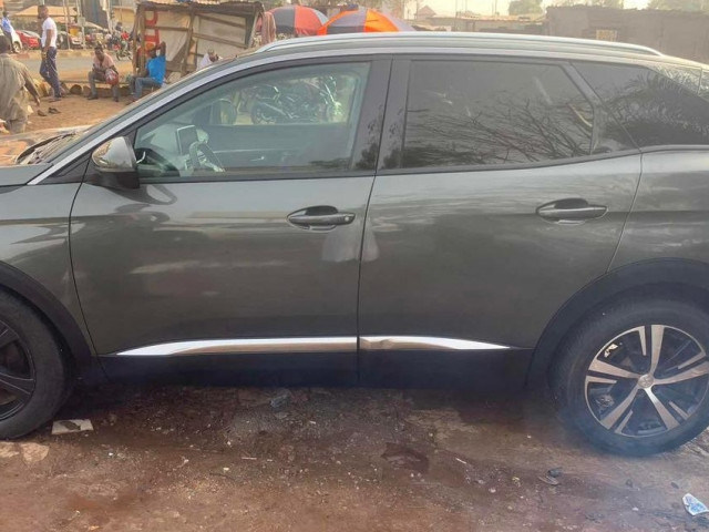 Peugeot 3008, Voitures, Conakry