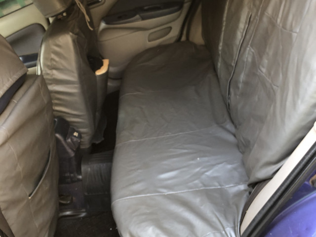 Nissan Almera, Voitures, Conakry