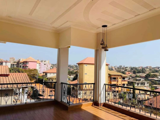 Maison à Lambanyi, Maisons, Conakry