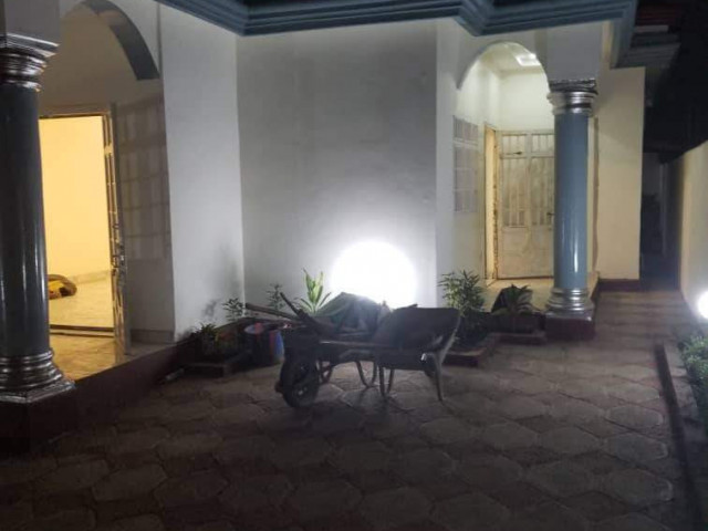 Maison à Foulamadina, Maisons, Conakry