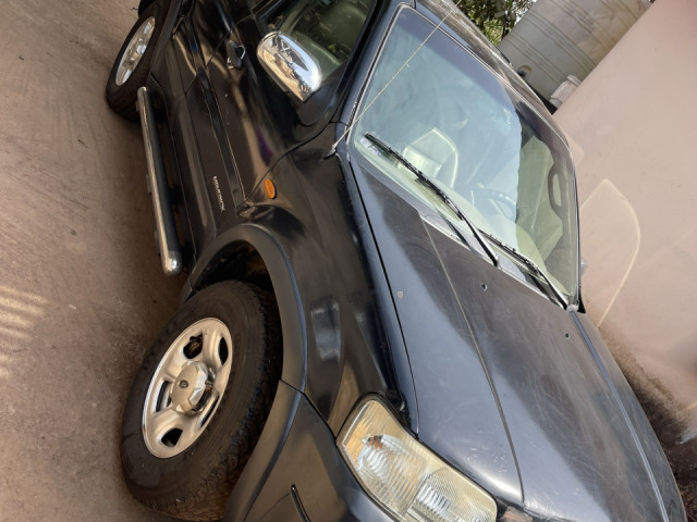 Ford Maverick, Voitures, Conakry