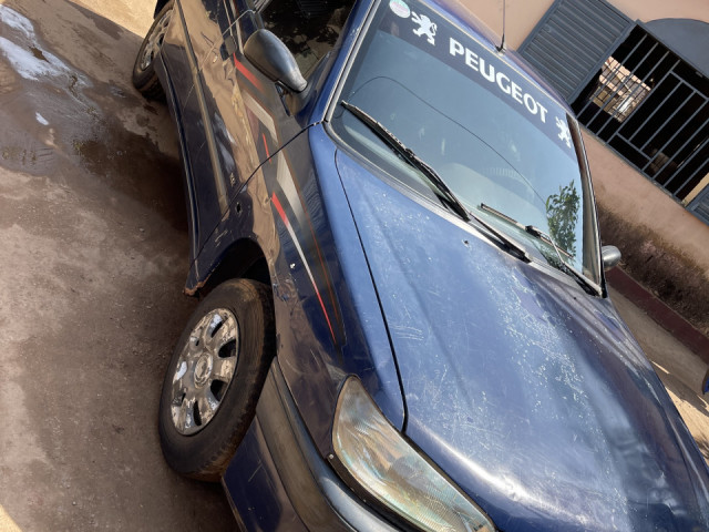 Peugeot 306, Voitures, Conakry