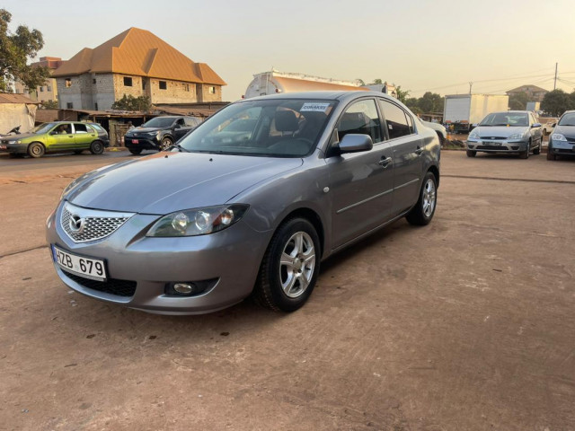 Mazda 3, Voitures, Conakry