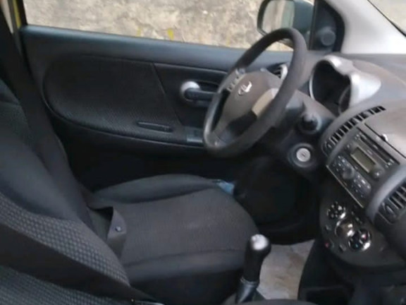 Toyota Corolla Verso, Voitures, Conakry