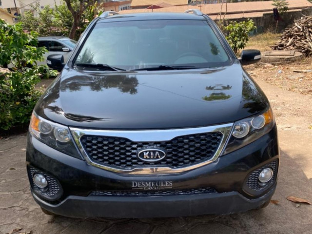 Kia Sorento, Voitures, Conakry