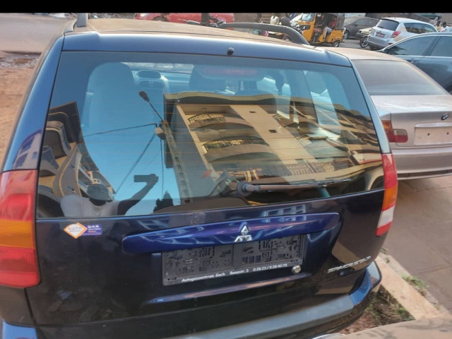 Mitsubishi Space Star, Voitures, Conakry