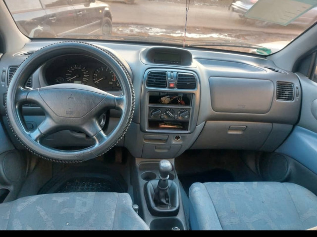 Mitsubishi Space Star, Voitures, Conakry