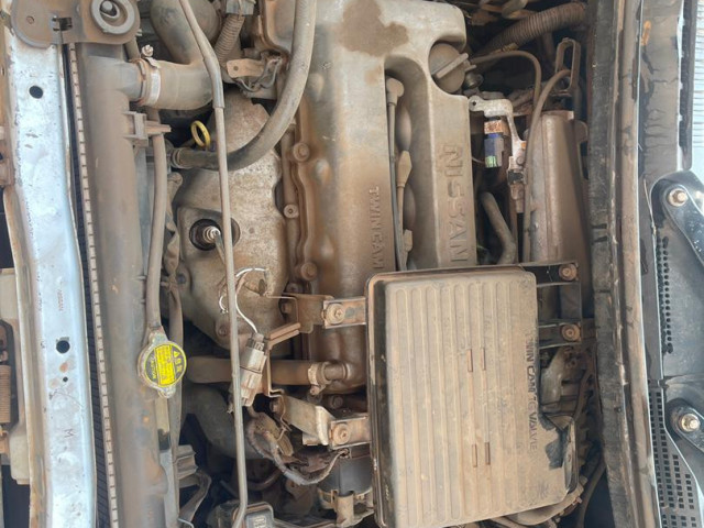 Nissan Almera Tino, Voitures, Conakry