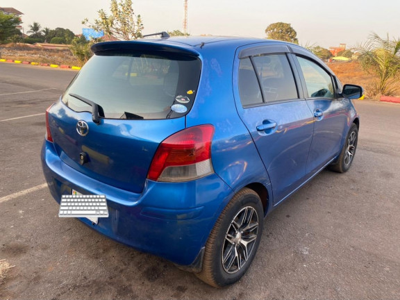 Toyota Yaris, Voitures, Conakry