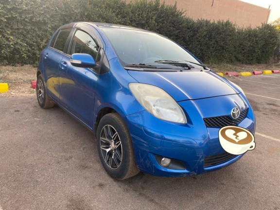 Toyota Yaris, Voitures, Conakry